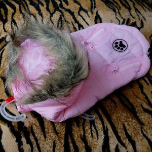 Pet Coat sweater Dog or Cat w/ Pull ties zippers and fur hoodie  med.. New!
